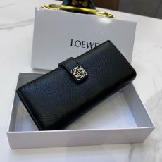 2025超人気新品 ロエベコピ...
