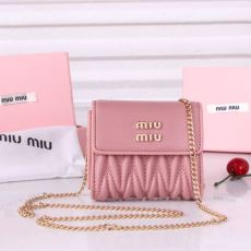 ショートパンツ 確定となる上品...