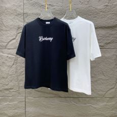 大人の個性を バーバリー BURBERRY NXZBU279 半袖Tシャツ 2色可選 最大級ブランドコピー通販優良店 2025お得大人気