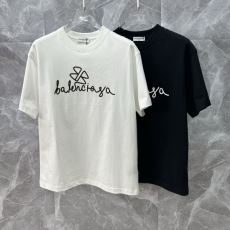 大人気再登場 バレンシアガ コ...