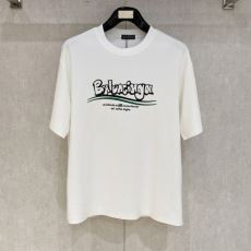 2025割引セール バレンシアガ BALENCIAGAスーパーコピー コスパ最高のプライス NXZBAL219 半袖Tシャツ 2色可選