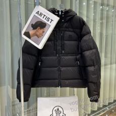 MONCLERブランドコピー ...