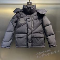 モンクレール MONCLERス...