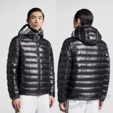 モンクレール MONCLERブ...