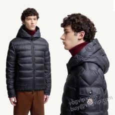 2025品質保証 モンクレールコピーブランド MEN172 ...