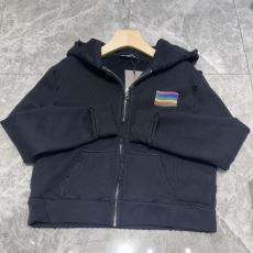 2025爆買い定番人気 バレンシアガ NWTBAL013 レディース パーカー ジャケット、上着 BALENCIAGAスーパーコピー