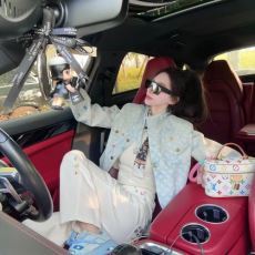 ルイ ヴィトン LOUIS VUITTON NWTLV052 レディース コート ジャケット、上着 vogブランド コピー 優良店 2025秋冬新作