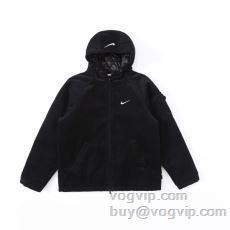 シュプリームコピー Supreme x Frank Frazetta Jacket SUPWT056 超限定即完売 ブルゾン ジャケット 2025秋冬新作
