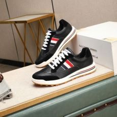 2025品質保証大人気 トムブ...