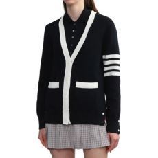 2025秋冬季新作 トムブラウン THOM BROWNE TBWT045 ニット セーター 4色可選 VOGブランドスーパーコピー