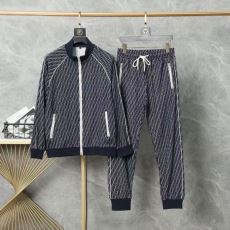 2025超人気新品 フェンディ...