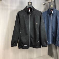 プラダ PRADA WTPR221 パーカー ブルゾン ジャケット、上着 2色可選 2025最新入荷 スーパーコピー 優良サイト