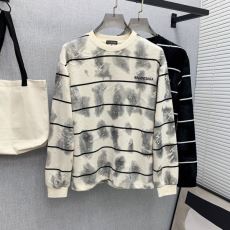 2025品質保証高品質 WTBAL232 プルオーバーパーカー 2色可選 ブランドコピー 一番人気の新作はこれ バレンシアガ BALENCIAGA