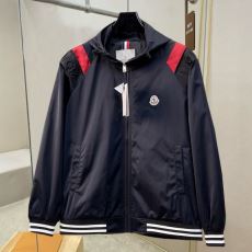 上品に着こなせ モンクレール ...