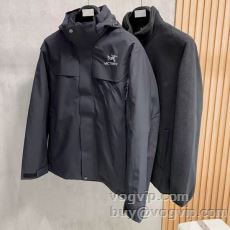 アークテリクス ブランドコピー...