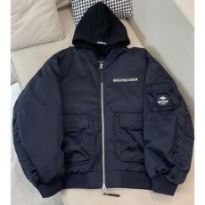 大人の個性を ダウンジャケット...