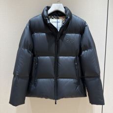 2026年モデル入荷 バーバリー ブランドスーパーコピー 耐久性に優れ MYBU010 ダウンジャケット 保温効果は抜群