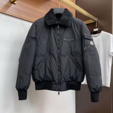 落ち着いた質感 モンクレール ...