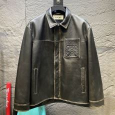 2026最新入荷 ロエベ スーパーコピー 激安 WTLOE006 ブルゾン 革ジャケット お洒落な存在感