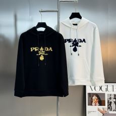 パーカー プラダ コピー ブランド 2026超激得高品質 WTPR048 2色可選 コーデ 知的なムードを演出