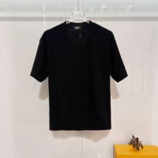 首胸ロゴ フェンディ ブランドコピー NXZFEN011 半...