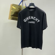 半袖Tシャツ ジバンシィ スーパーコピー 激安 2026爆買いセール NXZGVC028 2色可選 デザイン性の高い