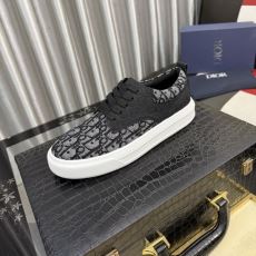 完売品！ ディオール DIOR...
