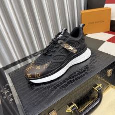 ルイ ヴィトン LOUIS V...
