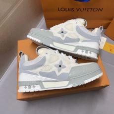 ルイ ヴィトン LOUIS V...