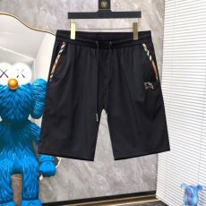 ファション性の高い バーバリー...