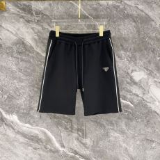 大人気アイテム！入手困難 プラダ スーパーコピー 2026春夏季超人気 DKPR009 ショートパンツ ビーチパンツ