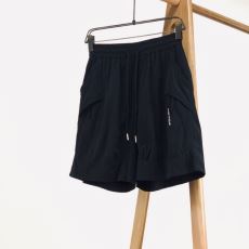 人目を惹くデザイン ショートパン...