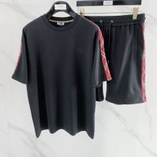 上下セット 半袖Tシャツ デザ...