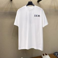 半袖Tシャツ 早くも完売してい...