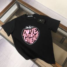 スタイリッシュな印象 ジバンシ...