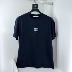 活用できるアイテム ジバンシィ 偽物ブランド NXZGVC070 半袖Tシャツ 3色可選 2026年モデル入荷