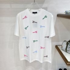 半袖Tシャツ ルイ ヴィトンコピー ブランド 2026年モデル入荷 NXZLV177 2色可選 大人の個性を。