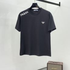 機能性?耐久性抜群 半袖Tシャツ 2色可選 プラダブランドスーパーコピー 2026期限限定！ NXZPR098