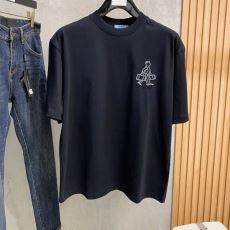 お洒落な存在感 プラダスーパーコピー 2026超激得高品質 NXZPR119 半袖Tシャツ 2色可選
