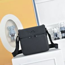 活用できるアイテム ショルダー...