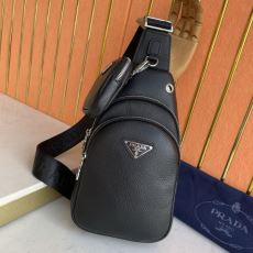 プラダ PRADAコピー ブランド 2026超激得大人気 NBAGPR037 ショルダーバッグ 斜め掛けバッグ メンズバッグ ファション性の高い