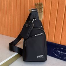 2026お買い得本物保証 プラダスーパーコピー NBAGPR046 ショルダーバッグ 斜め掛けバッグ メンズバッグ オリジナル