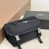 プラダ PRADAスーパーコピー 2026年モデル入荷 NBAGPR057 ショルダーバッグ 斜め掛けバッグ メンズバッグ 2色可選 高品質 人気