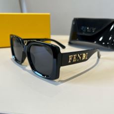 フェンディスーパーコピー 20...