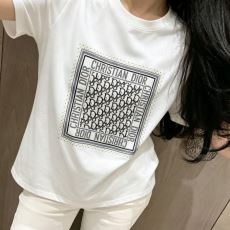 レディース 半袖Tシャツ ディオール偽物ブランド 2026驚きの破格値爆買い NXZ022 2色可選