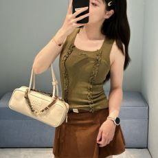 ミュウミュウ MIUMIUコピ...