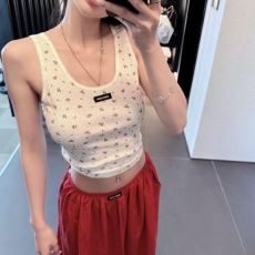 ミュウミュウ MIUMIU偽物...