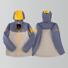 ARC'TERYXブランド 偽物...