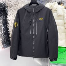 ブルゾン ジャケット、上着 ダスターコート アークテリクス ...