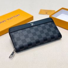ルイ ヴィトン LOUIS V...